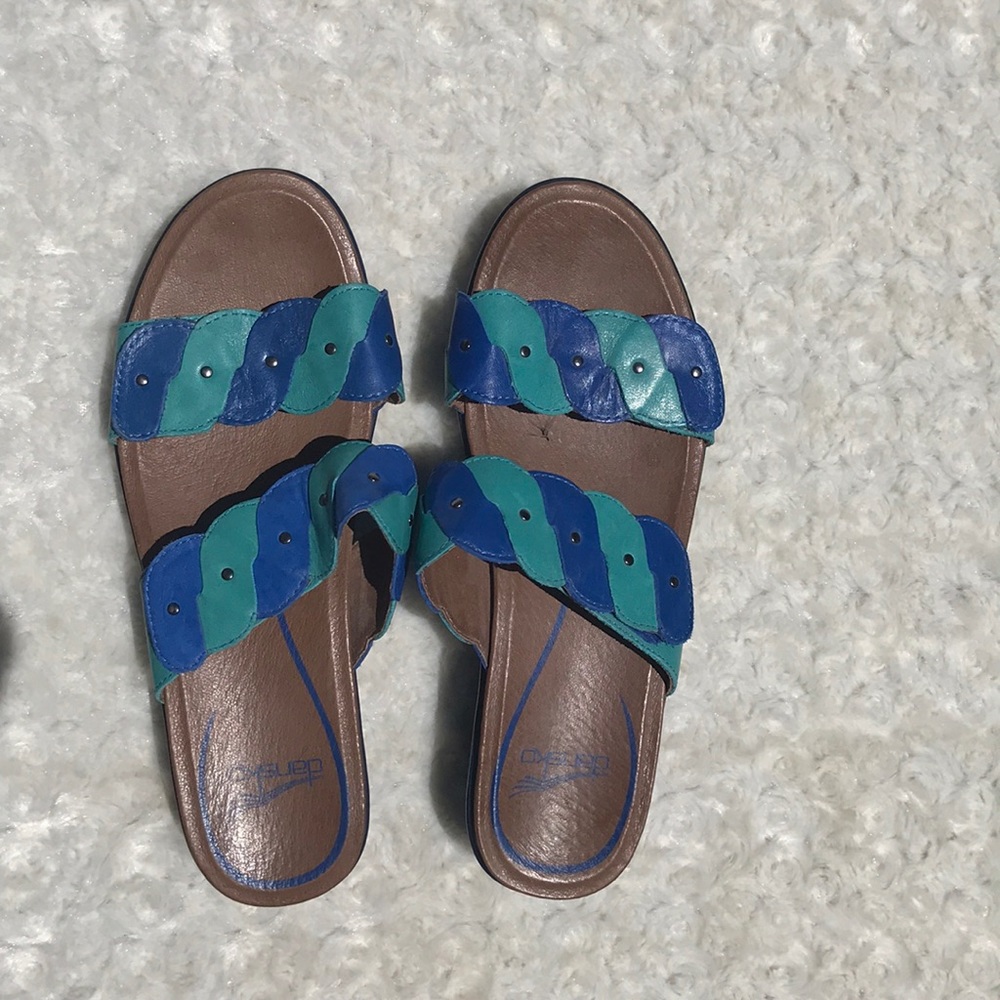 Dansko sandals size 38